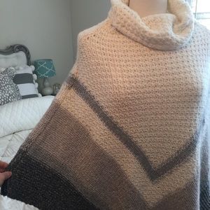 Old Navy Cream & Grey Poncho