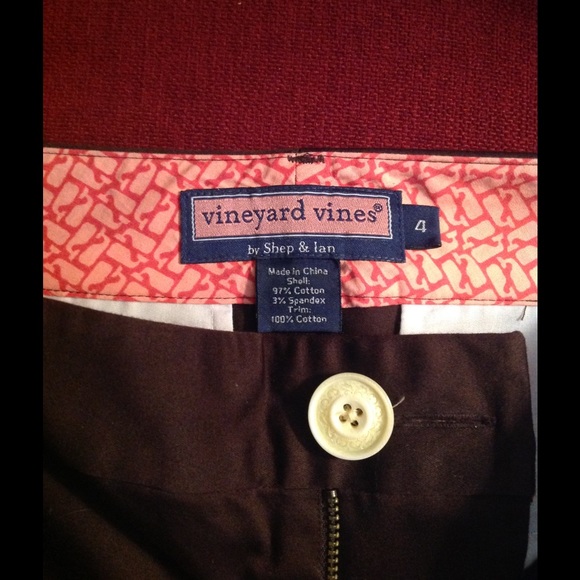 Vineyard Vines brown chinos