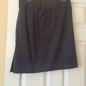 Gray pencil skirt