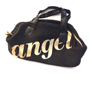 Victoria's Secret Angel makeup bag 💄🛍💅🏻