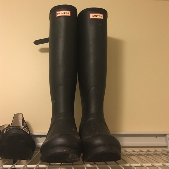 Black HUNTER boots