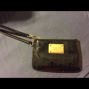 Micheal Kors Wristlet