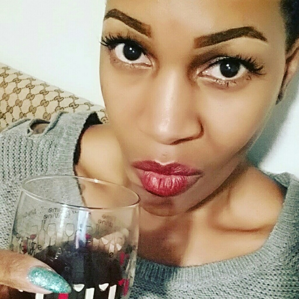 Meet your Posher, Lex aka Stilettos 1000