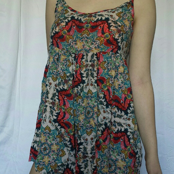 Patterned romper - Picture 1 of 3