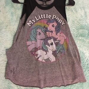 Forever 21 Tops - F21 Graphic Tee Forever 21 Tops - F21 Graphic Tee
