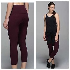 Lululemon WU Crop II Roll Down *Cotton*Bordeaux, 6