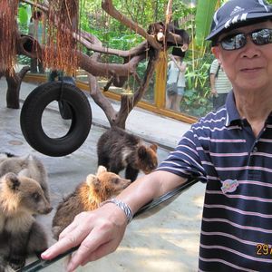 Meet your Posher, Kam