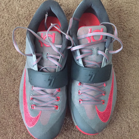 KD shoes (WOMENS SIZE 10)