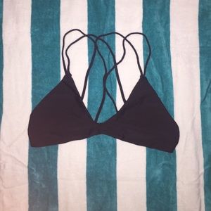 Stone fox swim indie top in black