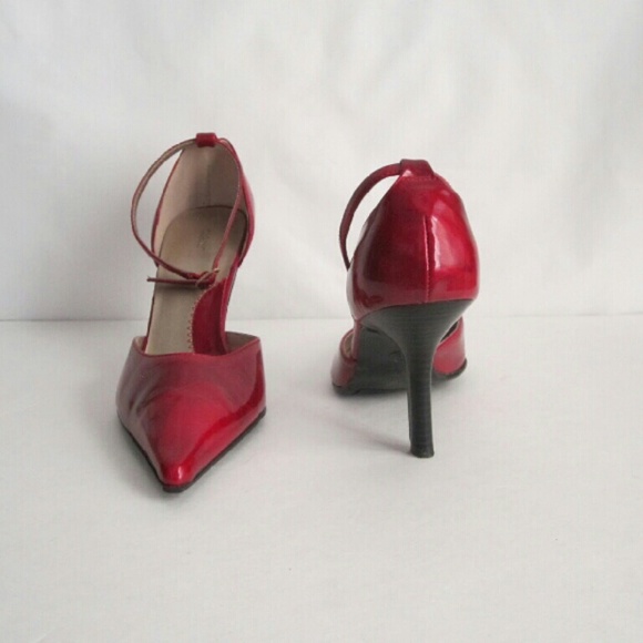 Fioni Shoes - Marvel Red Shoes Ankle Strap Heels size 8.5 Fioni Fioni Shoes - Marvel Red Shoes Ankle Strap Heels size 8.5 Fioni