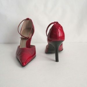 Fioni Shoes - Marvel Red Shoes Ankle Strap Heels size 8.5 Fioni Fioni Shoes - Marvel Red Shoes Ankle Strap Heels size 8.5 Fioni