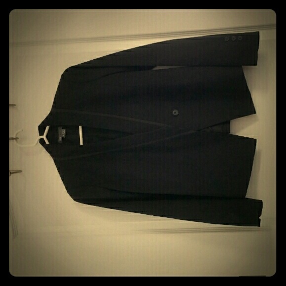 VINCE Black blazer