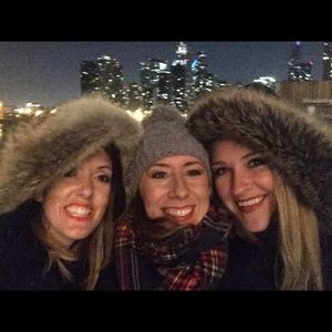 Meet your Posher, Lorraine