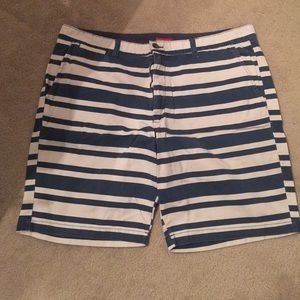 Stripped Shorts