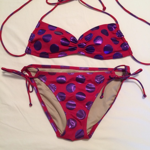 VS Red Purple Dot Bikini - Picture 2 of 4