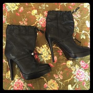 TORY BURCH Black Drawstring Booties