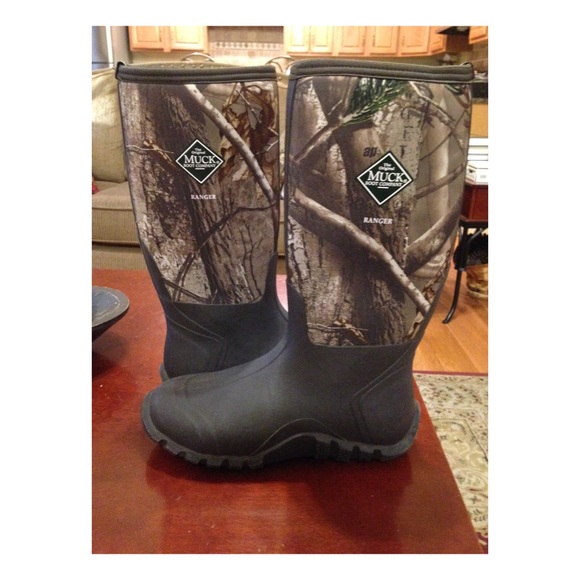 Camouflage Muck Boots