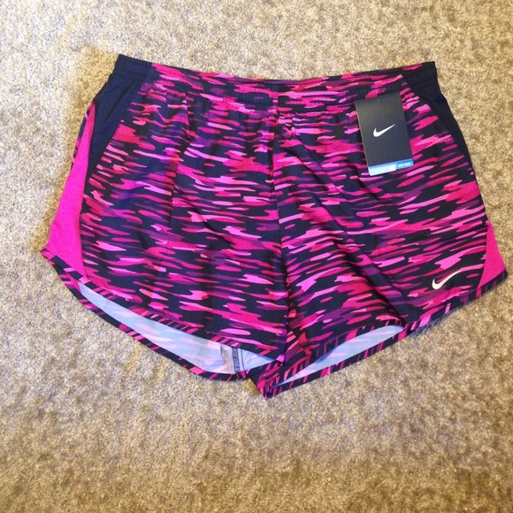 Nike 3" Tempo Shorts - Picture 1 of 2