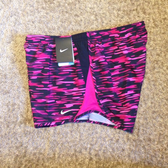 Nike 3" Tempo Shorts - Picture 2 of 2