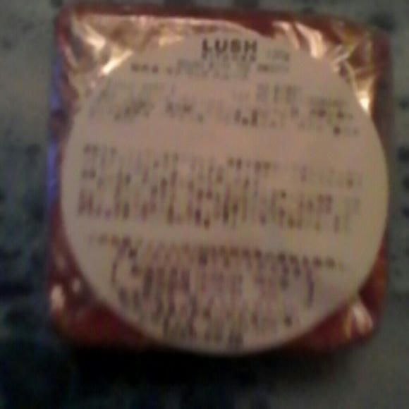 Lush Kitchen Japan Rough with the smooth