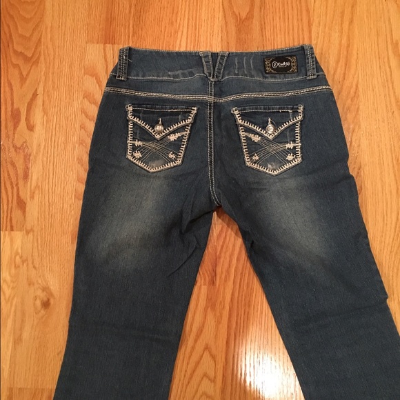 jeans - Picture 2 of 3