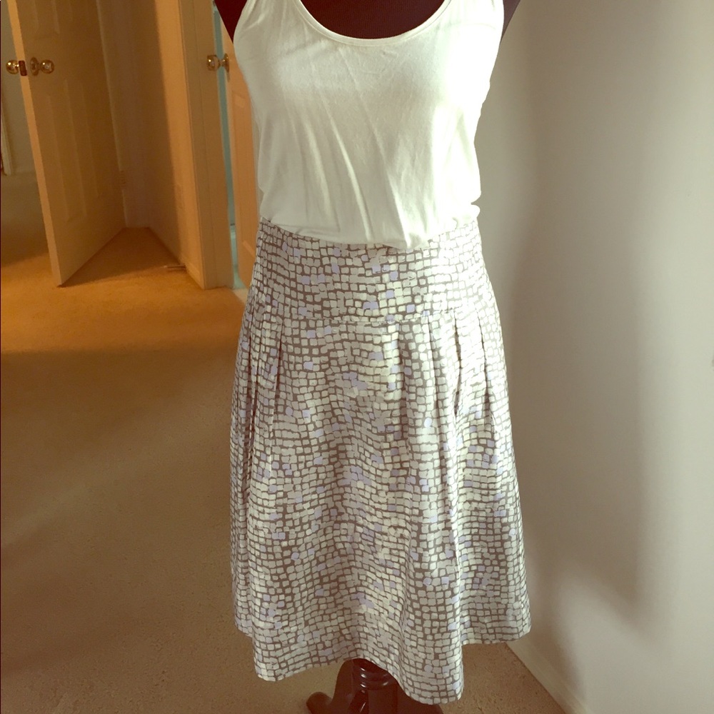 100% silk Banana Republic skirt