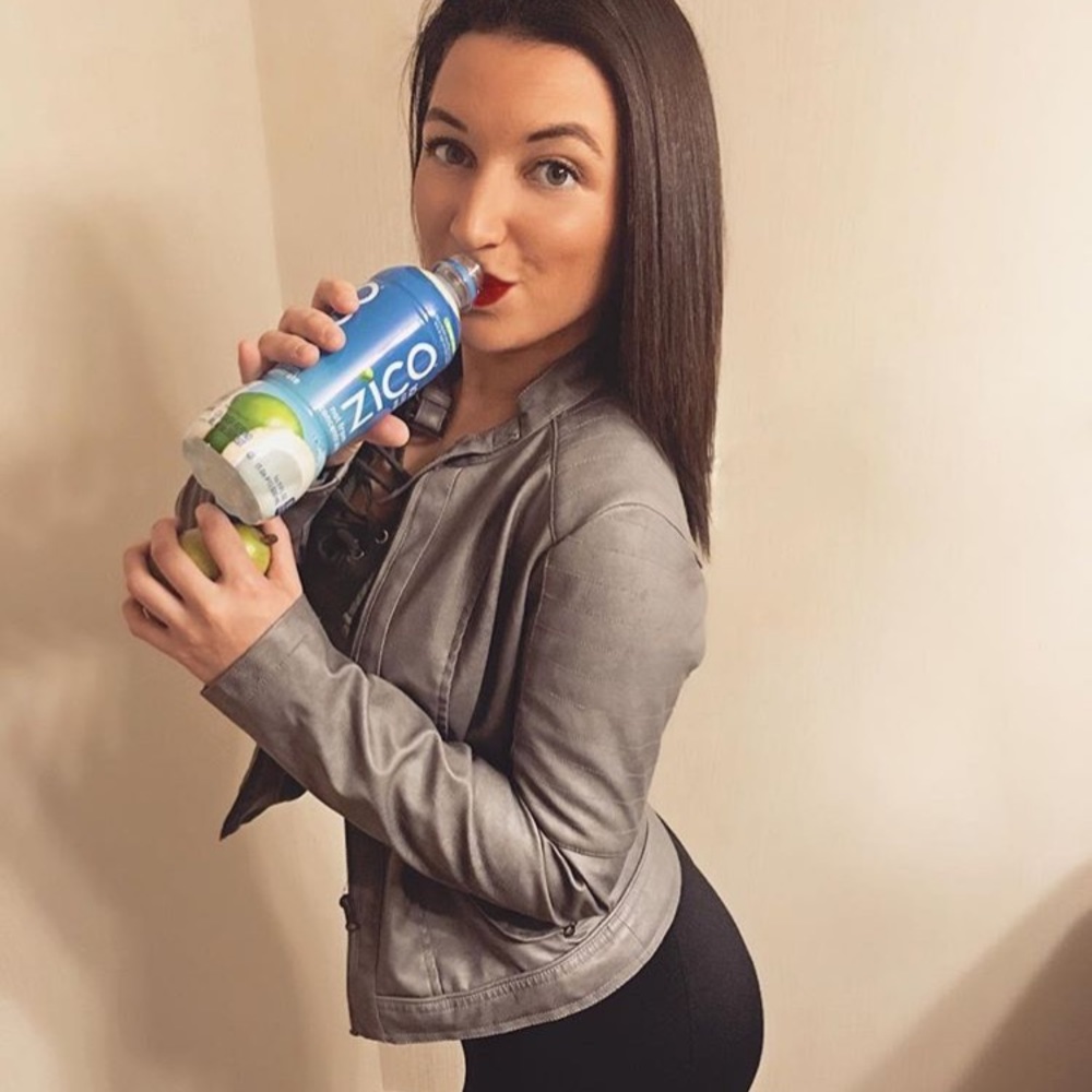 Meet your Posher, Kendra