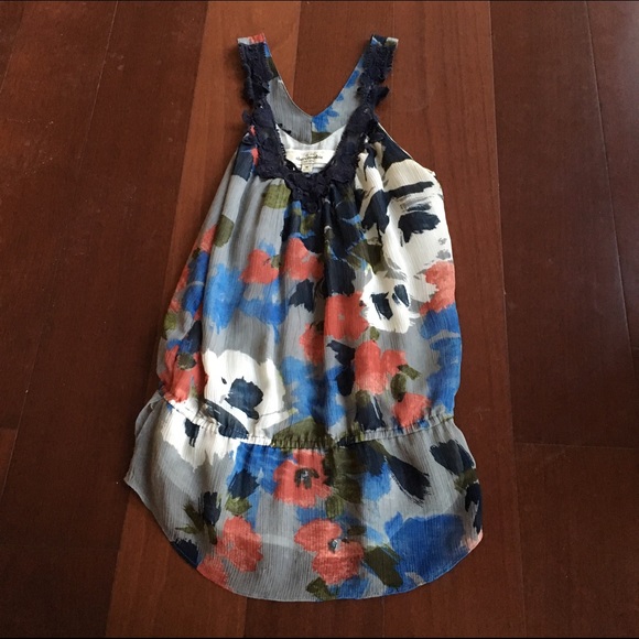 Printed tank top. - Picture 1 of 1