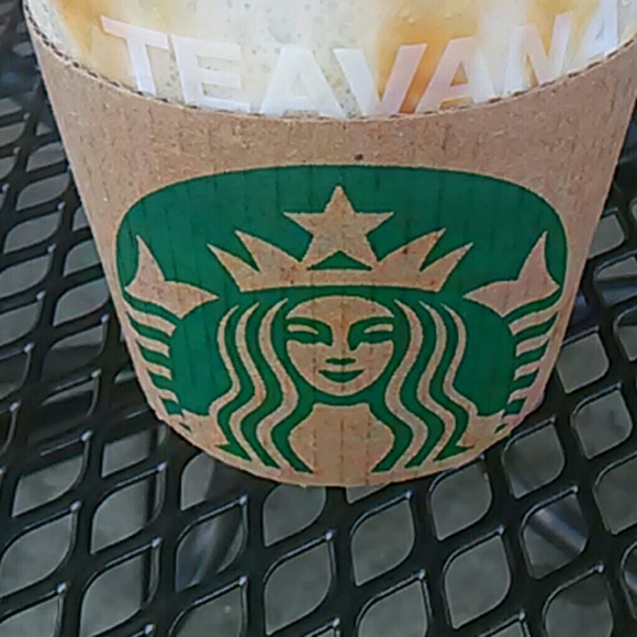 Meet your Posher, Evelyn