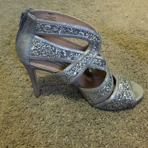 Sparkly heels!!