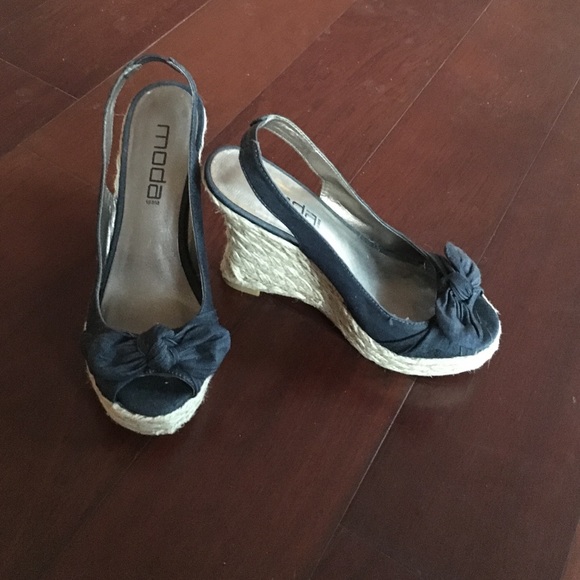 Blue wedges - Picture 1 of 1