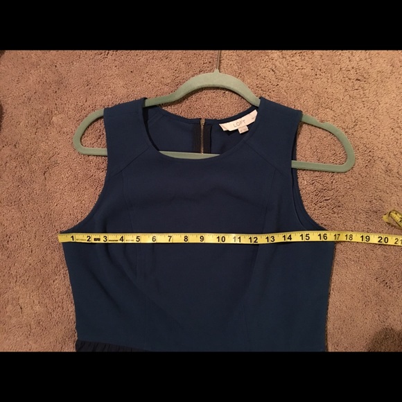 🎯Sold in Bundle🎯 Gorgeous LOFT dress - Picture 4 of 4
