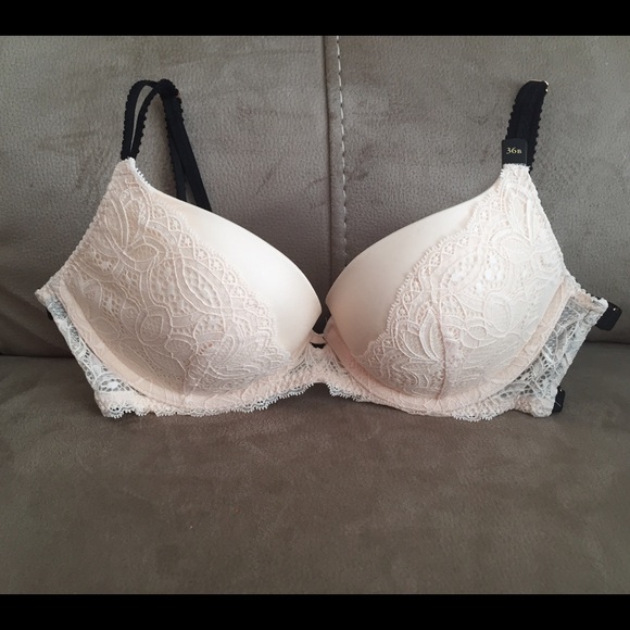 Victoria's Secret Very Sexy Push Up