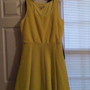 Sleeveless dress