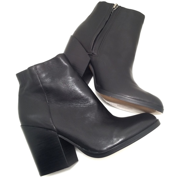 Dolce Vita Shoes - NEW • Dolce Vita Marlyn Booties • Leather Boots