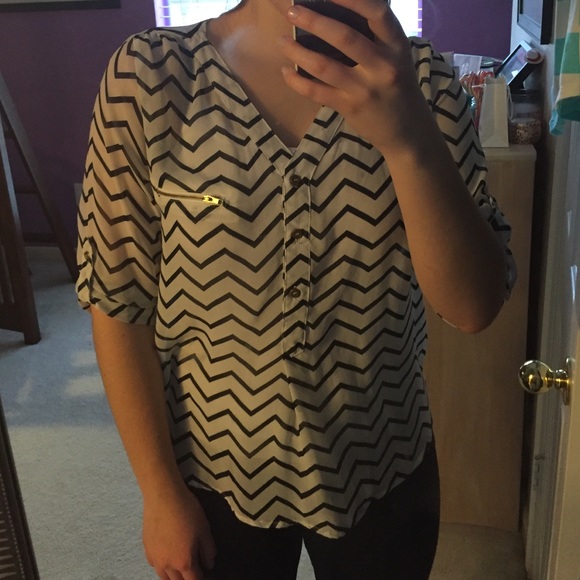 A blouse perfect for summer.