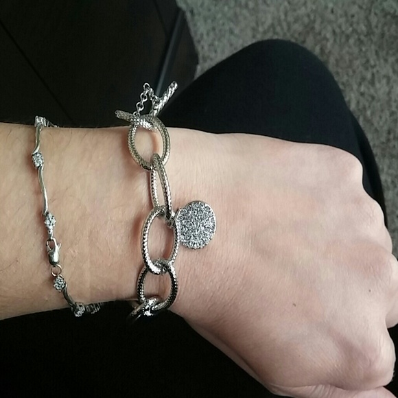 Beautiful Silver bracelet - Picture 2 of 4