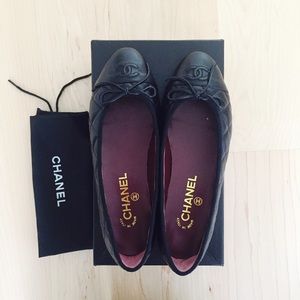 Chanel Black Quilted Ballet Flats