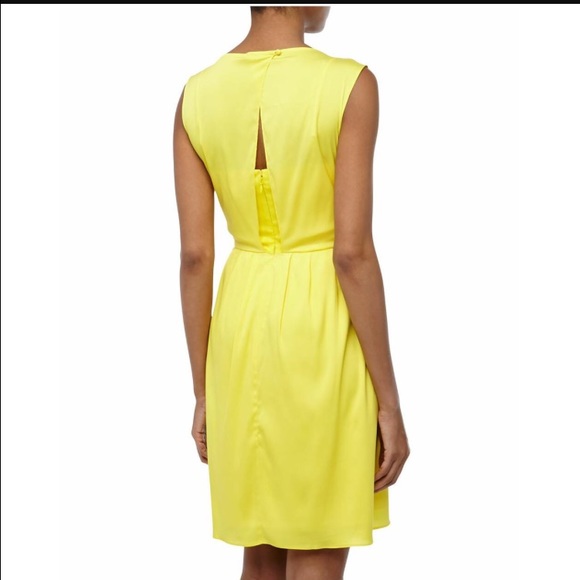 NWT Gorgeous Blue dress Catherine Maladrino size 4 - Picture 2 of 4