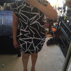 Torrid size 2 geometric dress