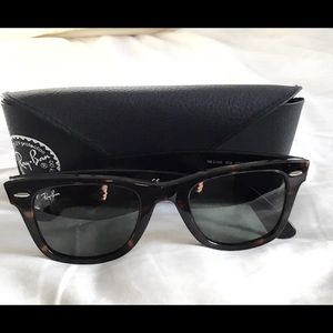 SOLD RAY BAN WAYFARER SUNGLASSES.