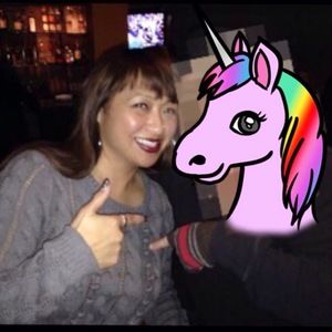 Meet your Posher, Emiliza