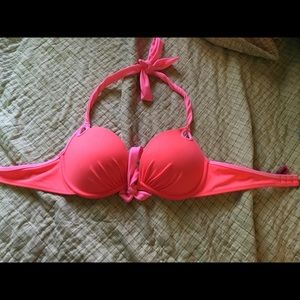 *FINAL* Victoria's Secret push up