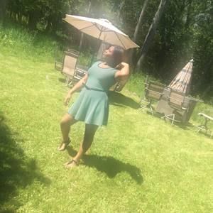 Meet your Posher, Kaila