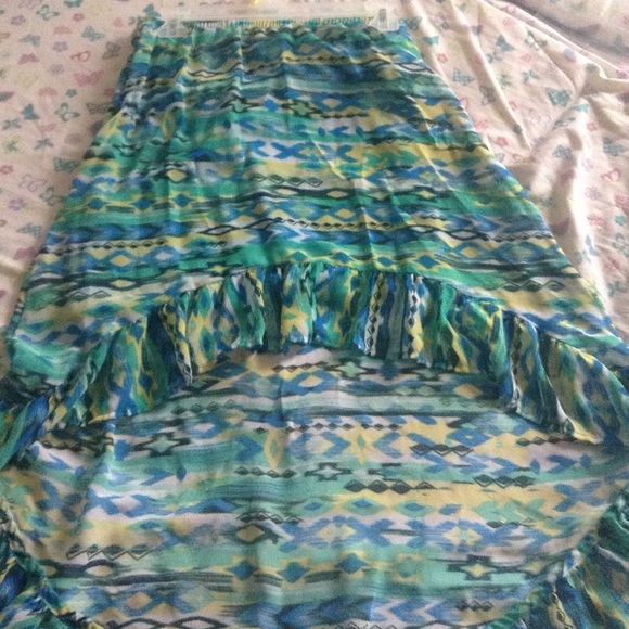 Hi low skirt w/ top