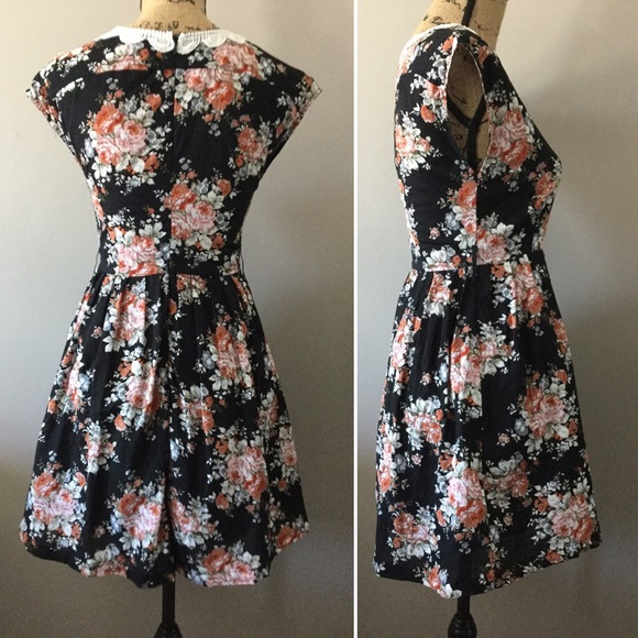 ModCloth Dahlia Floral Dress - Picture 2 of 4