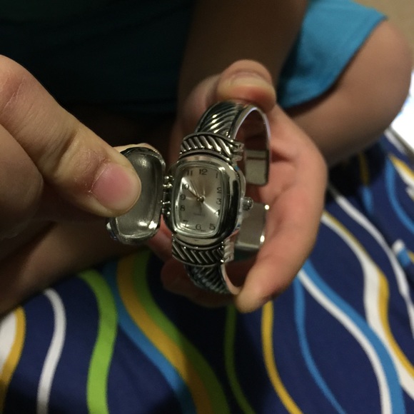 Watch bangle - Picture 2 of 4