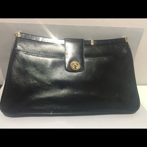 Vintage leather black clutch