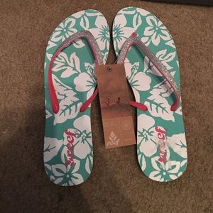 New Reef sandals