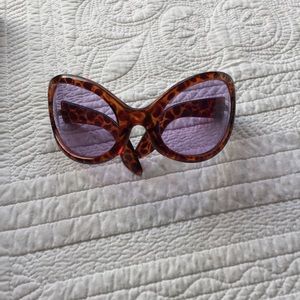 VTG Tortoise Shades